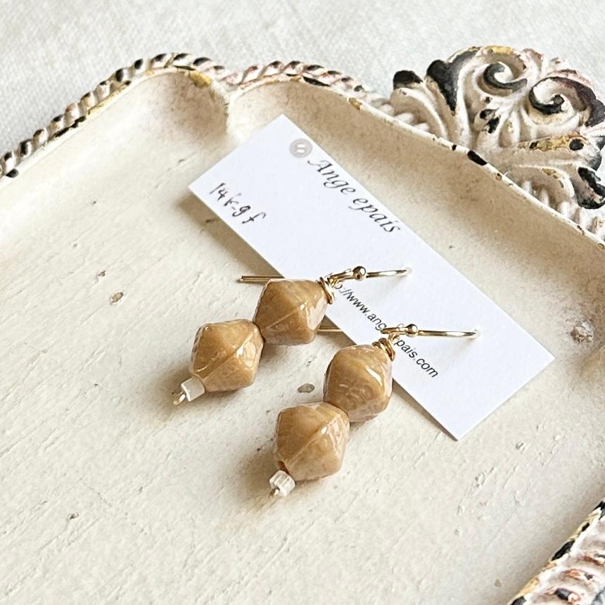 14kgfフランスヴィンテージビーズの一粒ピアス・落花生 | 6枚目