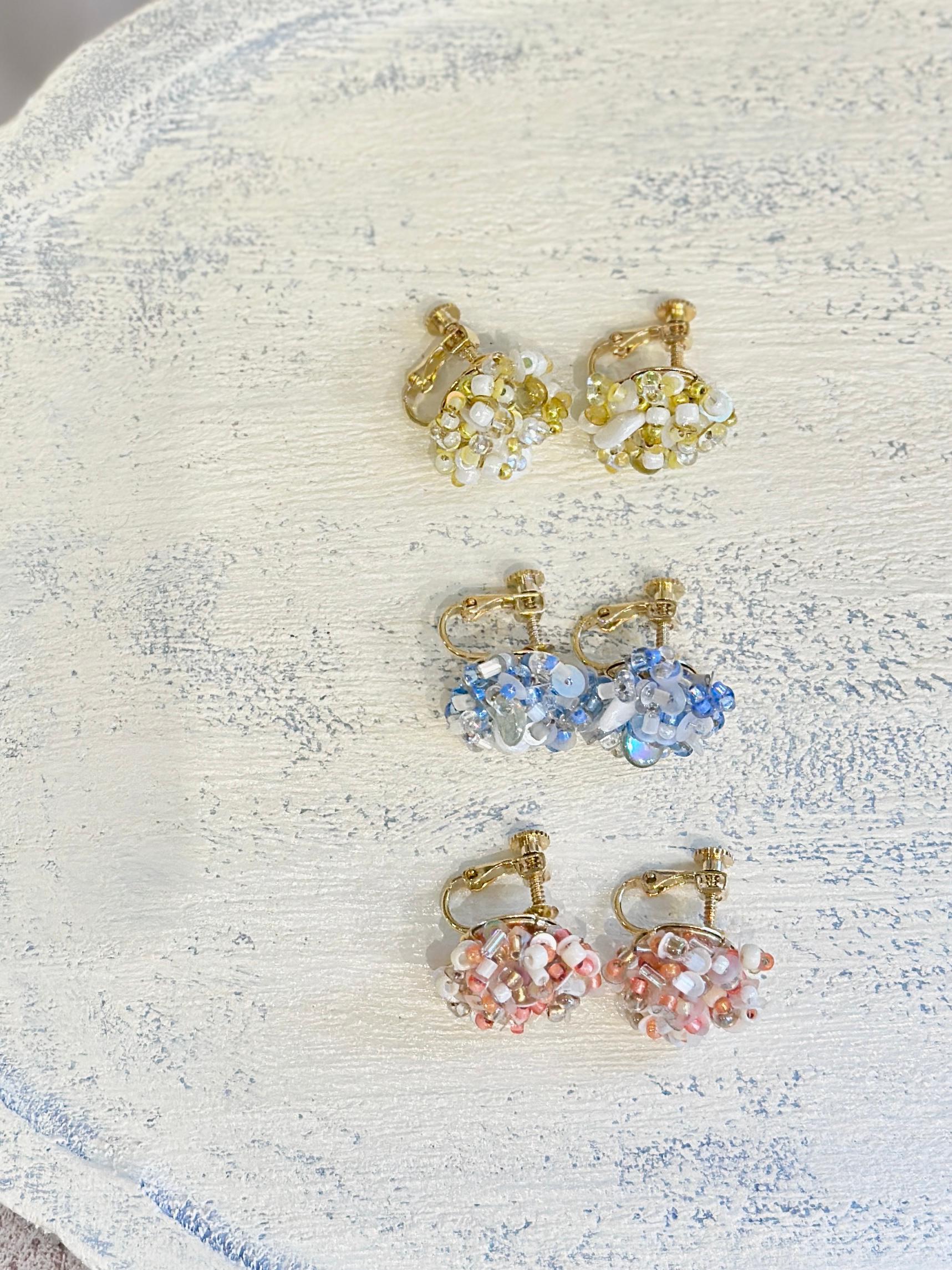 sucreビーズ耳飾り・ライトブルー（ピアス・イヤリング） | 3枚目