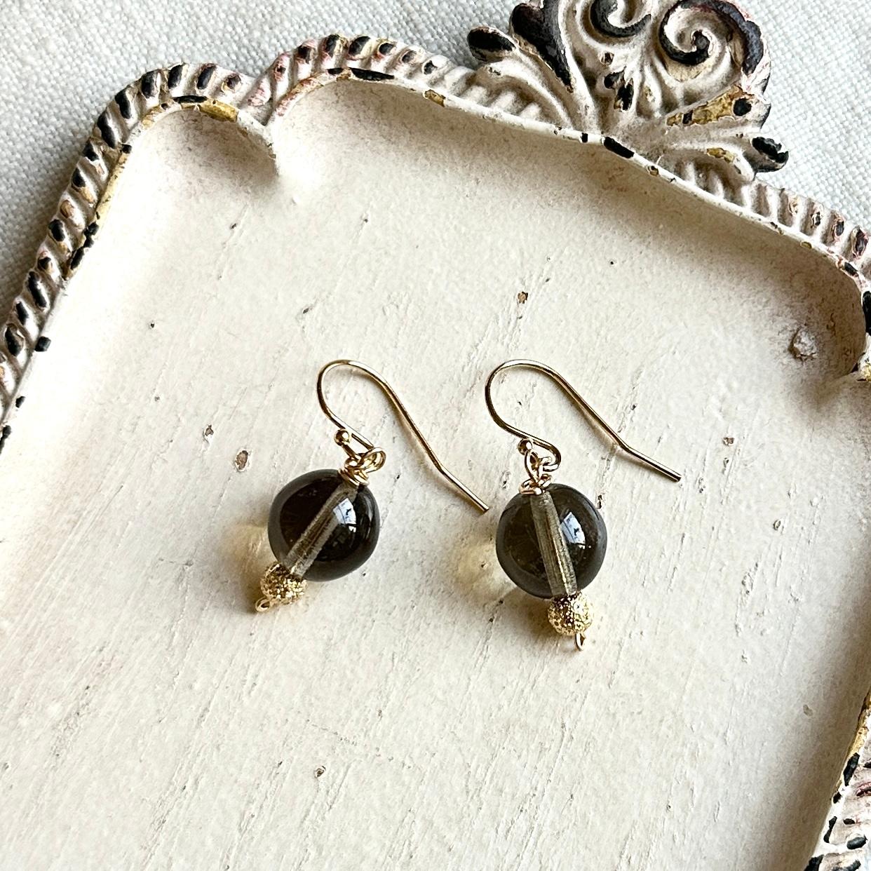 14kgfフランスヴィンテージビーズの一粒ピアス・グレー | 4枚目