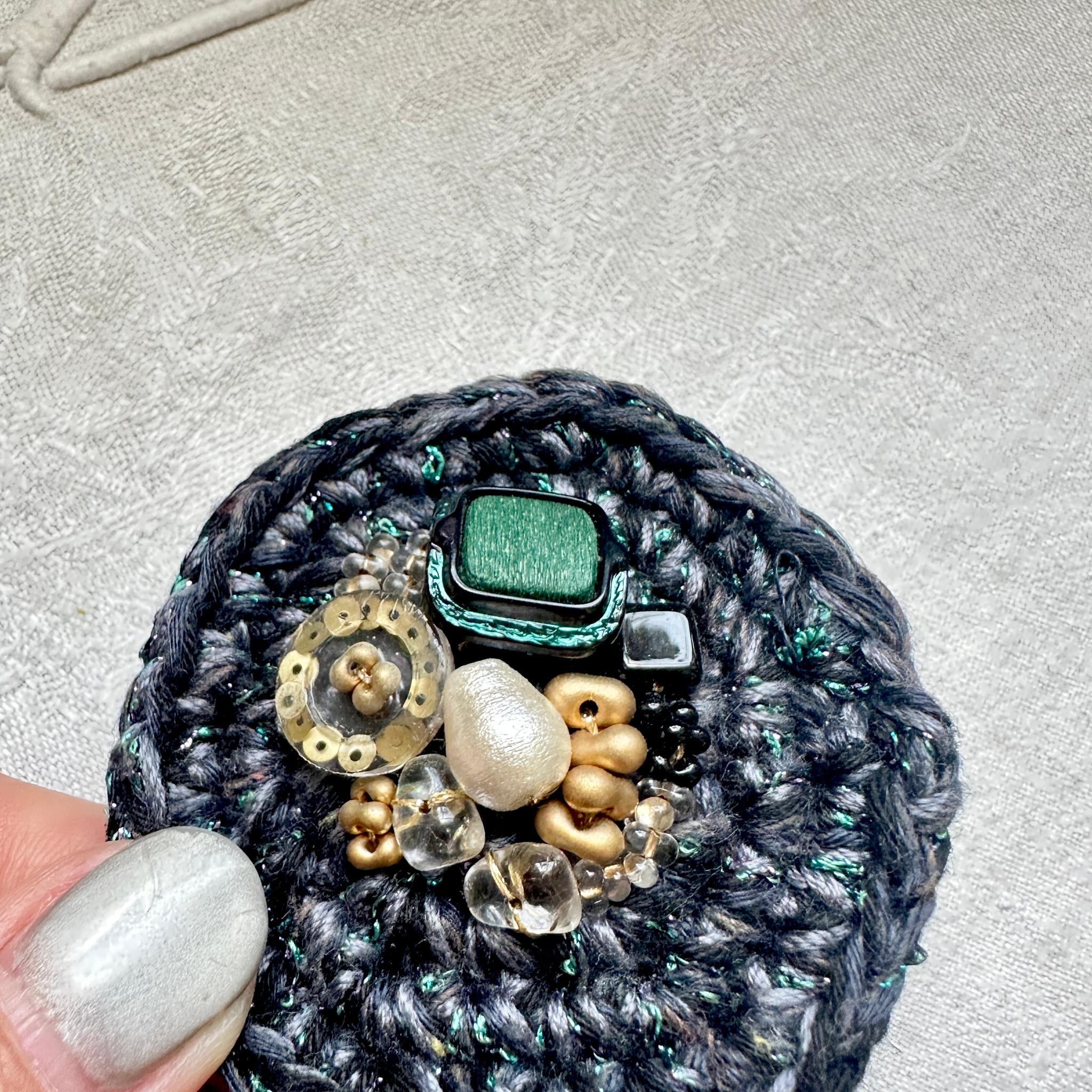 大きなまるブローチ・ネイビーグレー | 6枚目