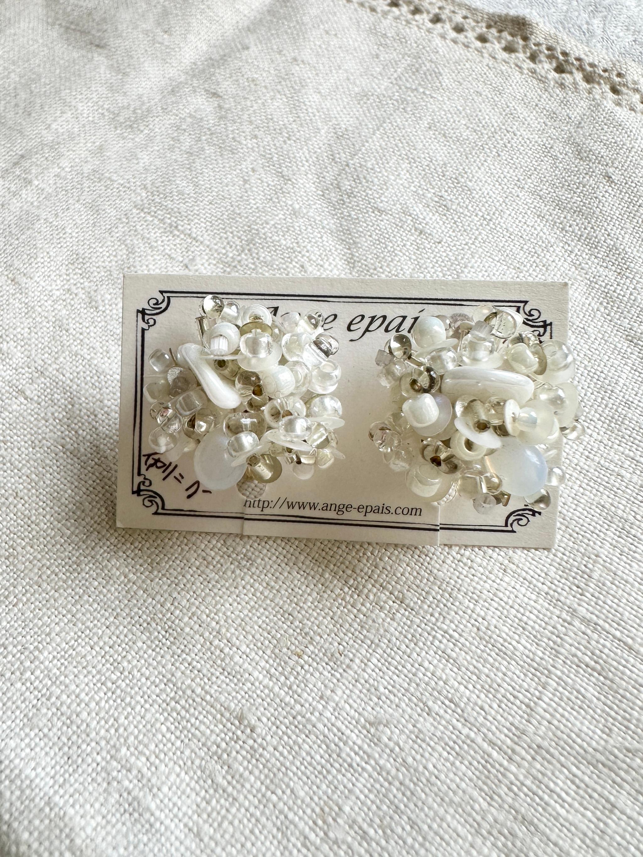 sucreビーズ耳飾り・ホワイト&クリア(ピアス・イヤリング) | 2枚目