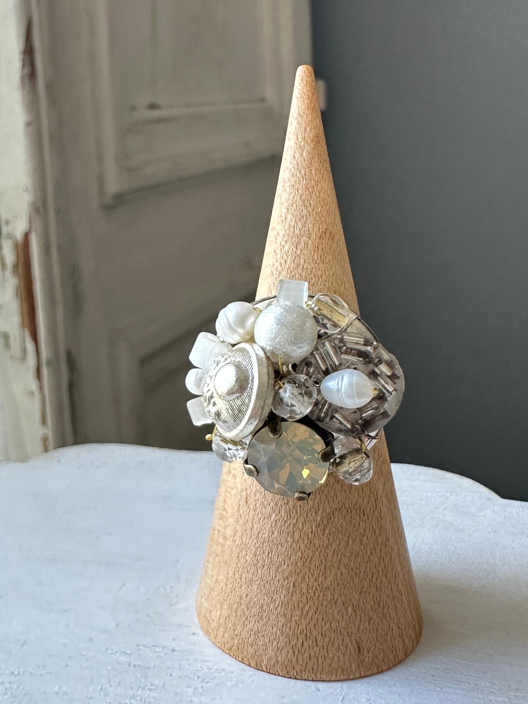 アンティークパーツのデコラティブリング・シルバー | 15枚目