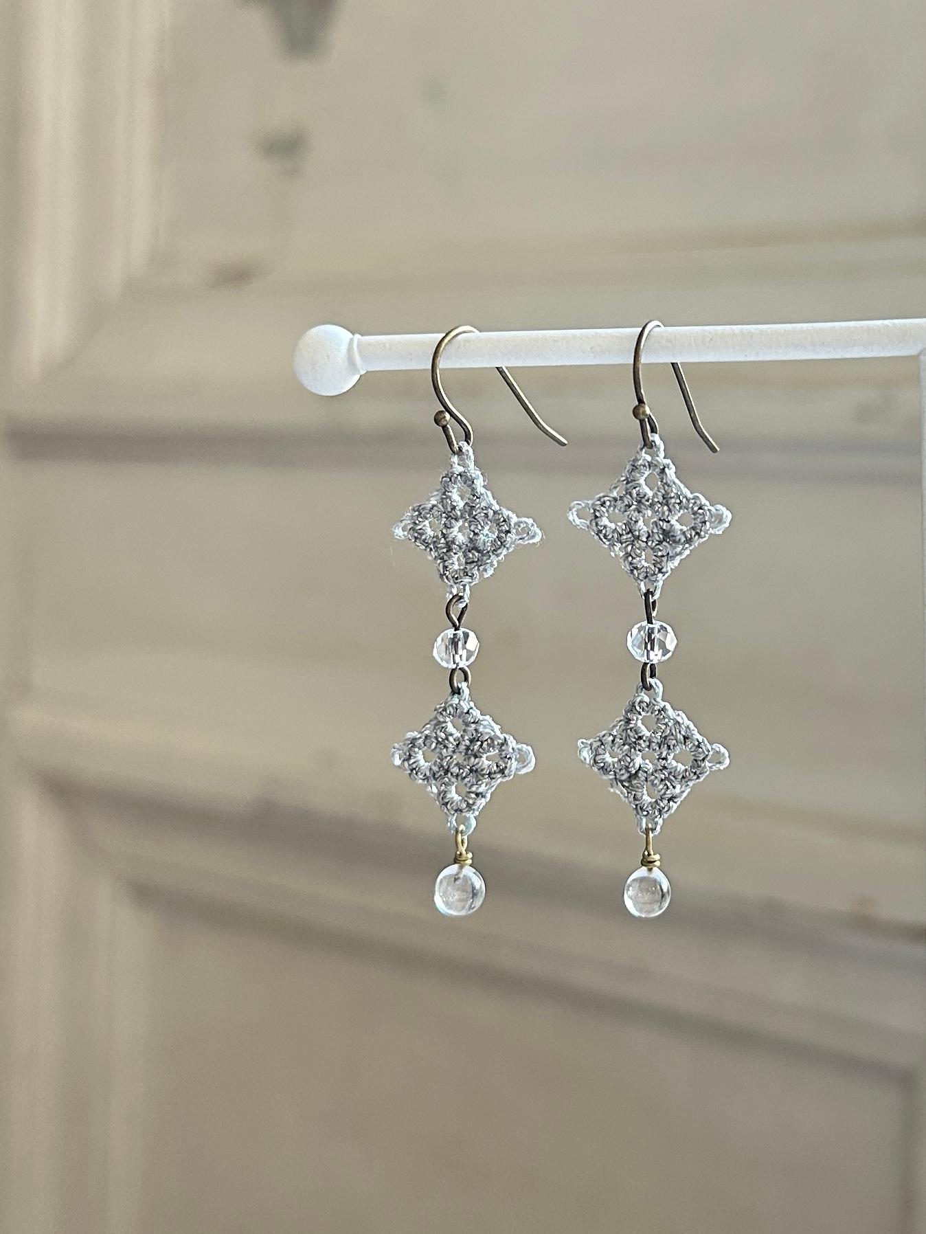 ダイヤの2連タティングレース耳かざり(ゴールド・シルバー・ディープシルバー) | 8枚目